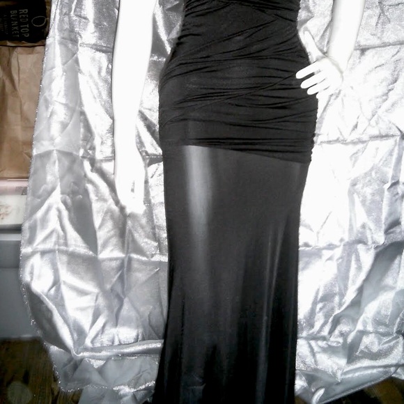 Elegant Black Prom Dress – Size Small - Picture 2 of 2